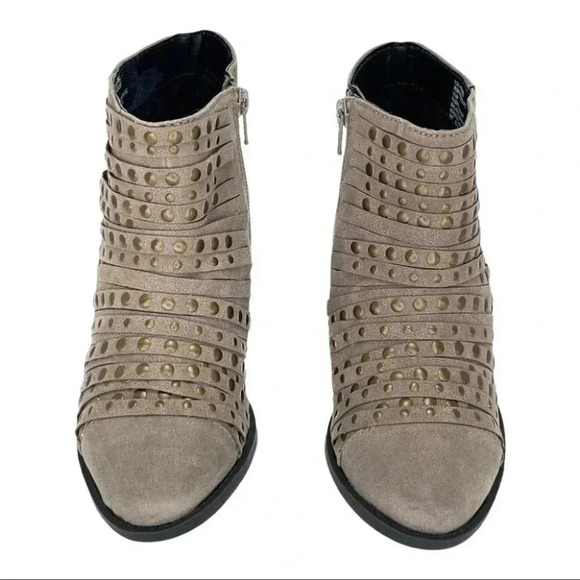 White Mountain Desire Grey Faux Leather Womens Ankle Boots Size 5.5M - Picture 5 of 14